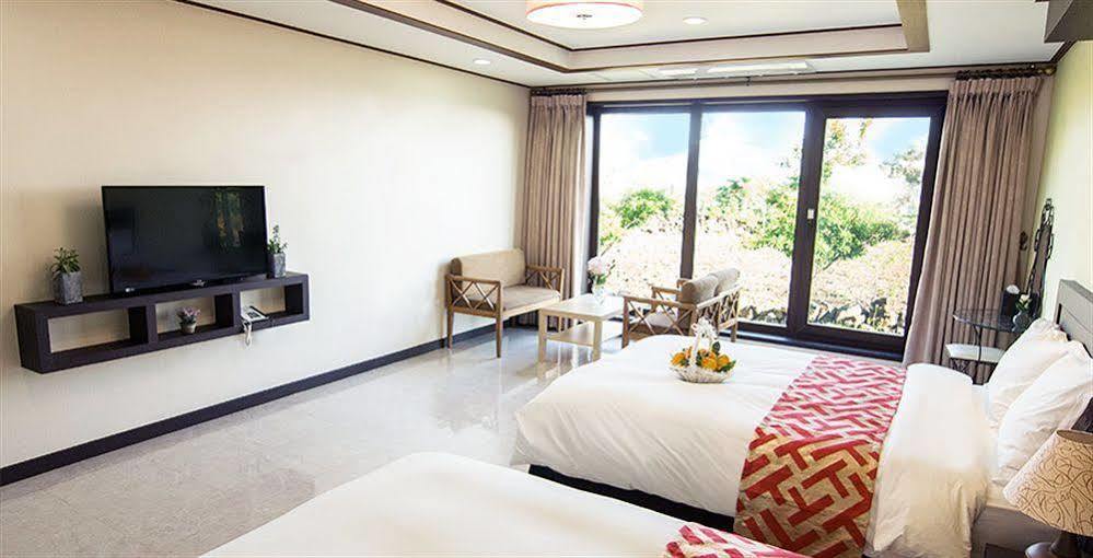 Famille Spa Resort Seogwipo Dış mekan fotoğraf