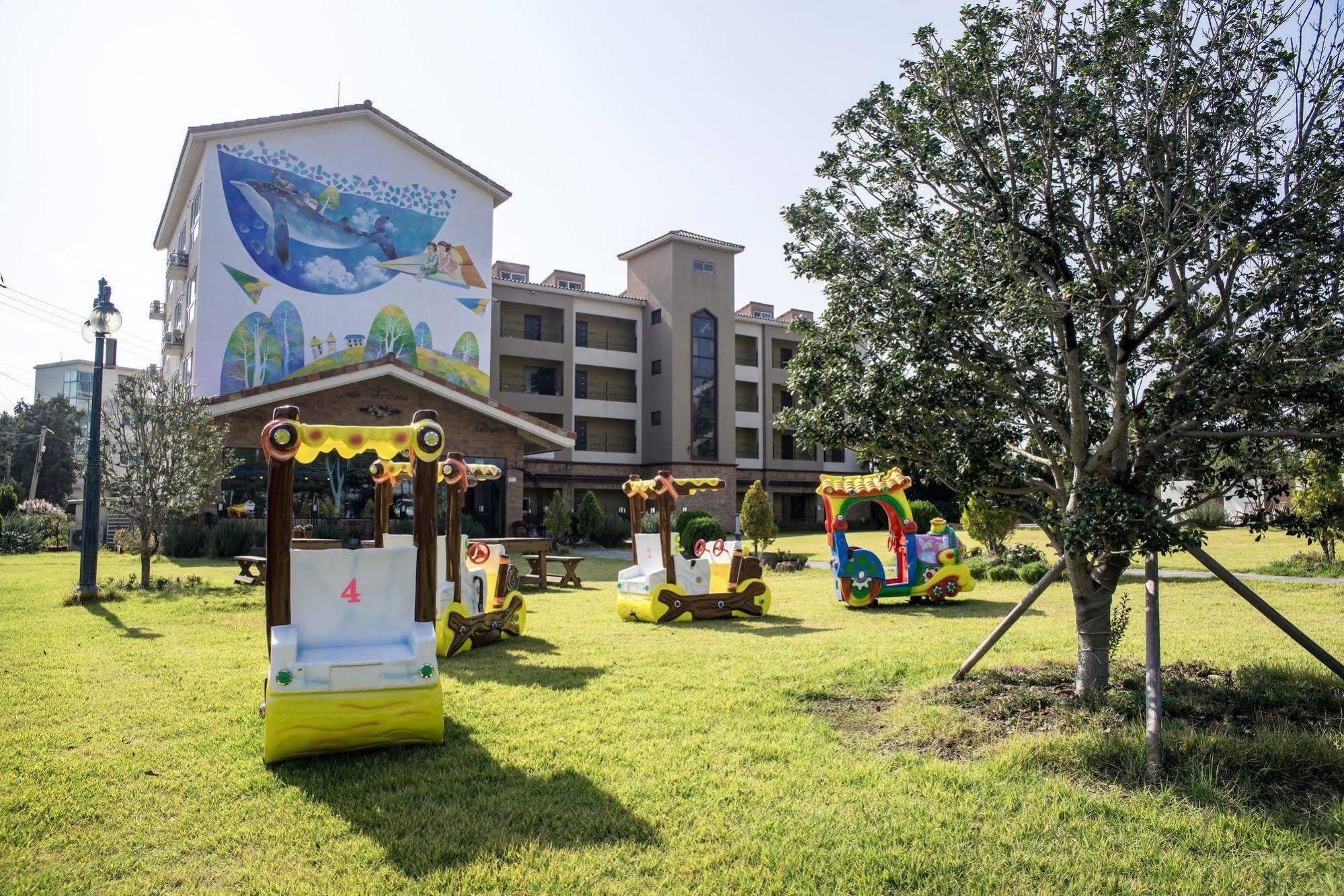 Famille Spa Resort Seogwipo Dış mekan fotoğraf