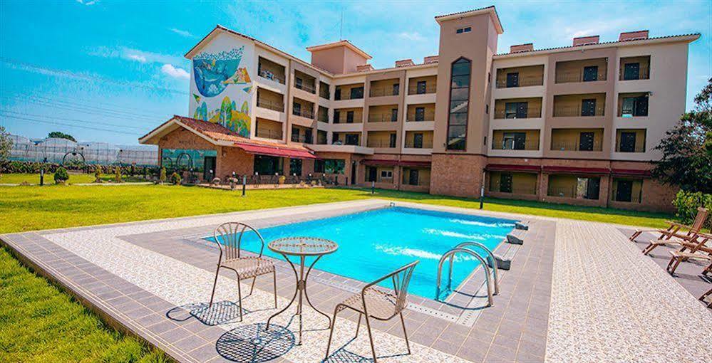 Famille Spa Resort Seogwipo Dış mekan fotoğraf